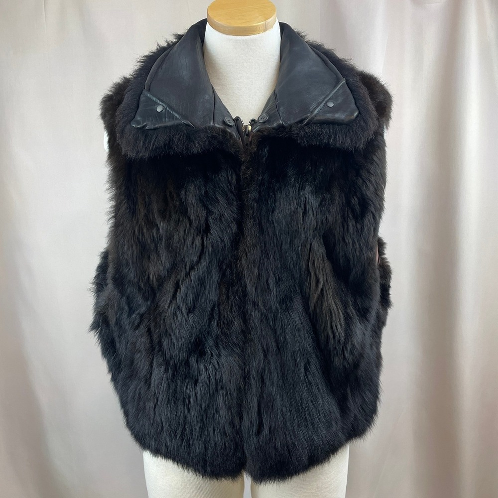 Vintage ANDREW MARC Fur Vest Womens (M) Leather Opossum Zip Luxury 80s Mobwife